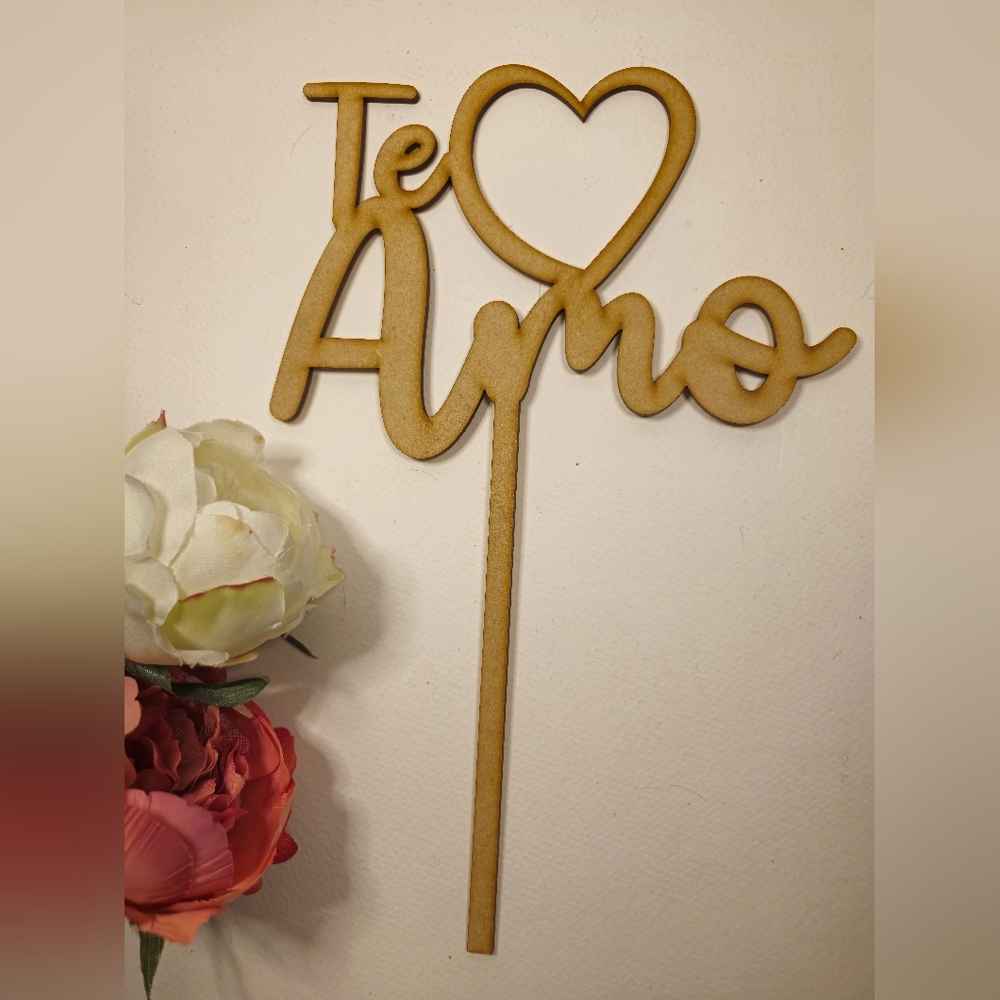 Te Amo Cake Topper.  Wooden, I Love You Cake Topper.  Cake Topper with Heart.